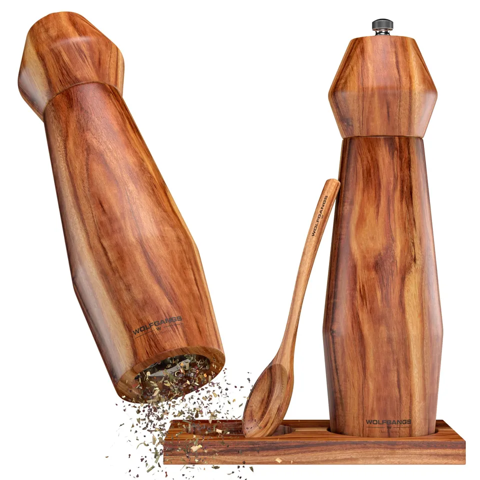 wolfgangs-salz-und-pfefferm-hle-holz-set-mit-keramikmahlwerk image 1