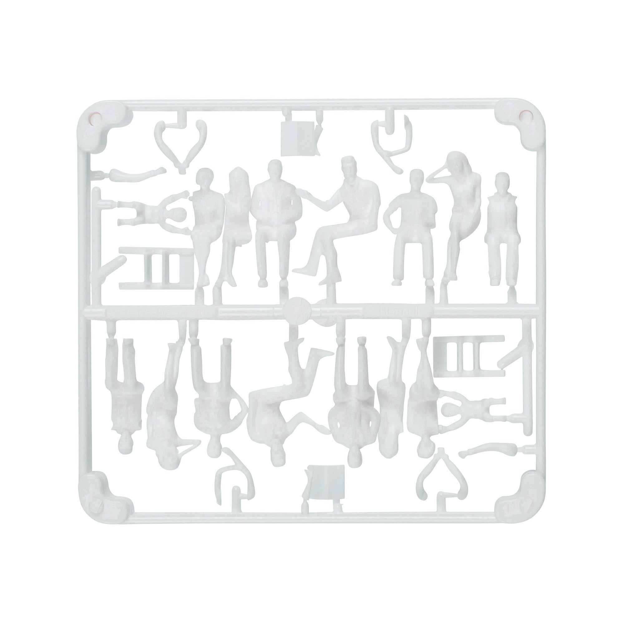 schulcz-figures-hermoli-sitzfiguren-1-50-wei-h-36mm-gro-pack image 1